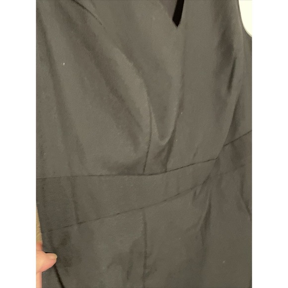 MOSSIMO SLEEVELESS BLACK DRESS LINED V-NECK KNEE LENGTH WOMENS SIZE 16 NWT - Picture 2 of 6